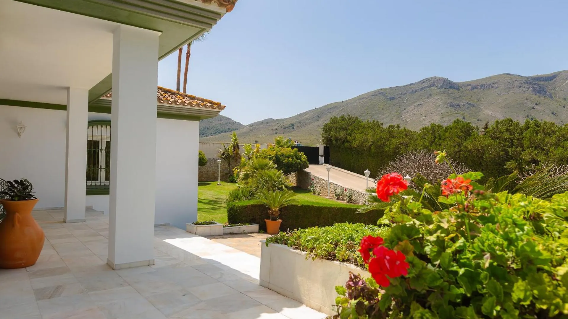 Villa Galemar Pool & Gardens Torremolinos