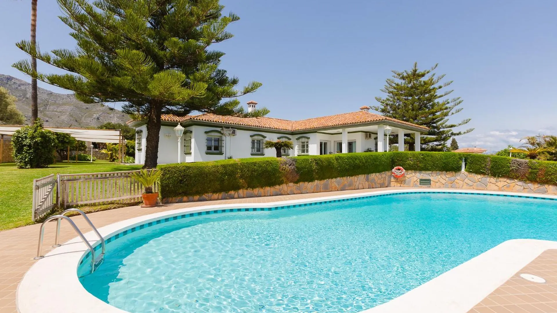 Villa Galemar Pool & Gardens Torremolinos
